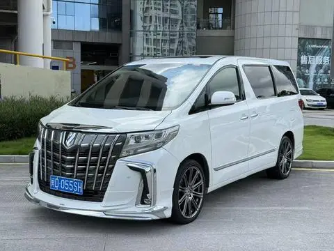 Toyota 埃尔法 2011