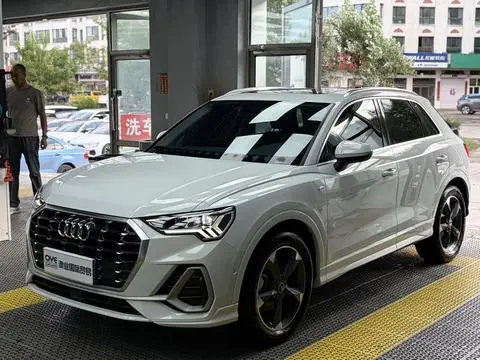 Audi Q3 2022