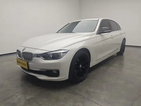 BMW 3 Series 2019 — фото 1