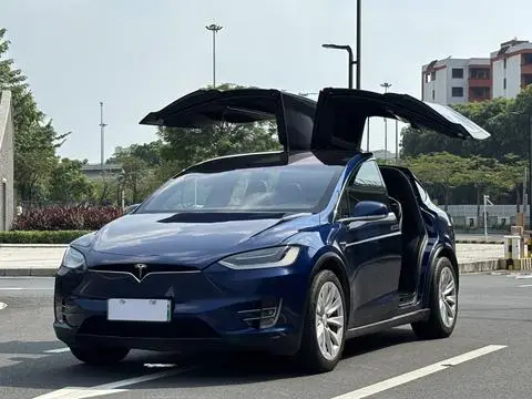 Tesla Model X 2016