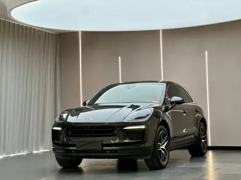 Porsche Macan 2022