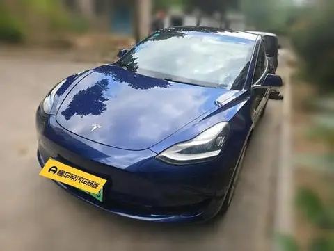 Tesla Model 3 2019