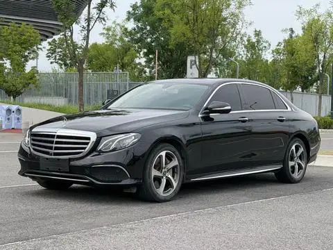 Mercedes-Benz E-Class 2018 — фото 1