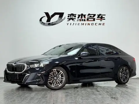 BMW 5 Series 2024