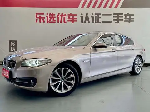 BMW 5 Series 2017 — фото 1