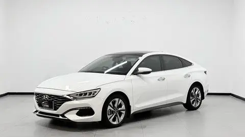 Hyundai 菲斯塔 2019 — фото 1