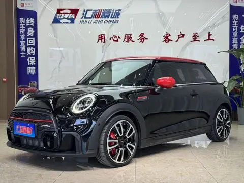 MINI JCW 2022
