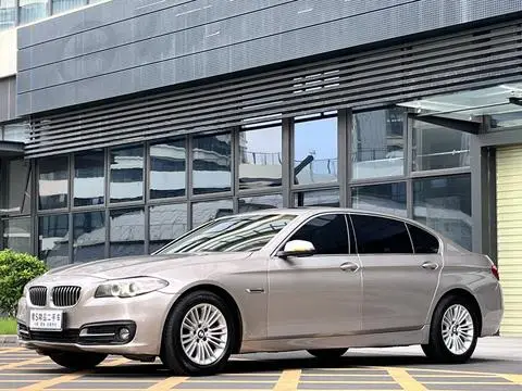 BMW 5 Series 2014 — фото 1