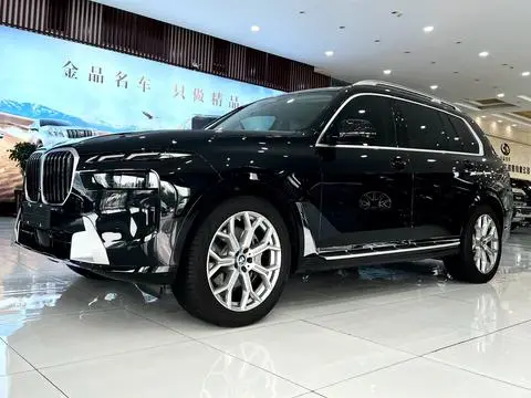 BMW X7 2024