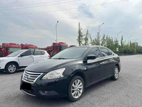 Nissan 轩逸 2012