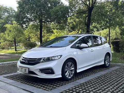 Honda Jade 2017