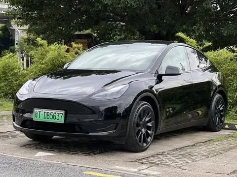 Tesla Model Y 2022 — фото 1
