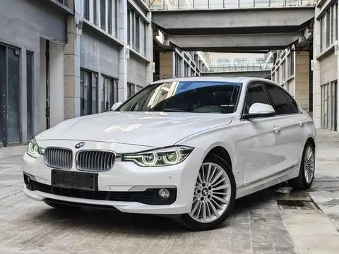 BMW 3 Series 2018 — фото 1