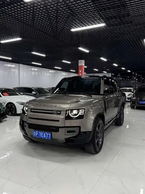 Land Rover 卫士 2022