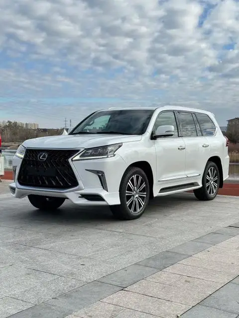 Lexus LX 2016