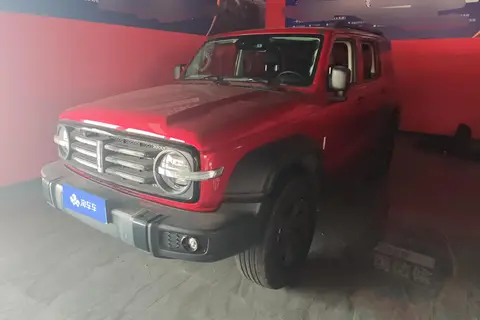 TANK 300 2021