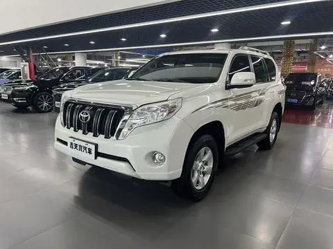Toyota Prado 2016