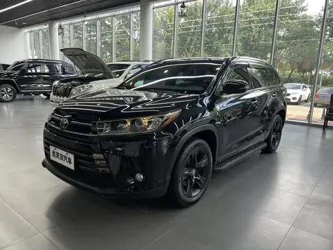 Toyota Highlander 2021