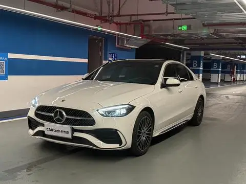 Mercedes-Benz C-Class 2025