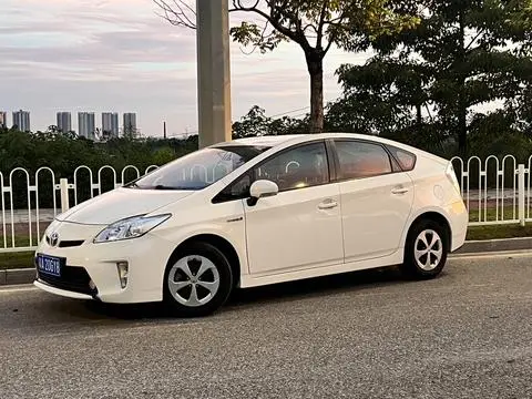 Toyota 普锐斯 2012