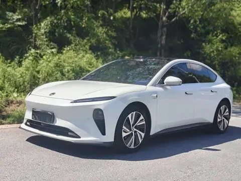 NIO ET5 2022