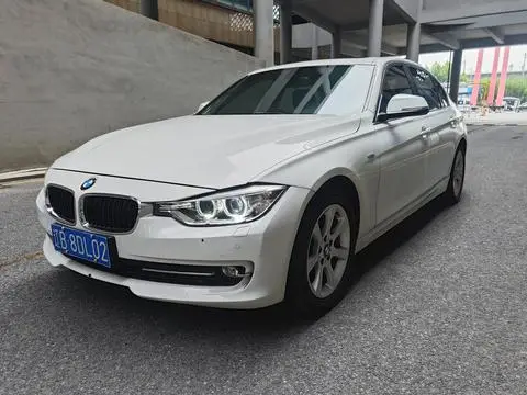 BMW 3 Series 2013 — фото 1