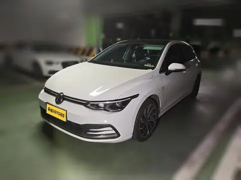 Volkswagen Golf 2023