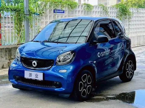 smart fortwo 2019