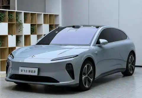 NIO ET5T 2024
