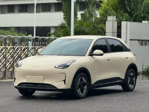 Geely 星愿 2026 — фото 1