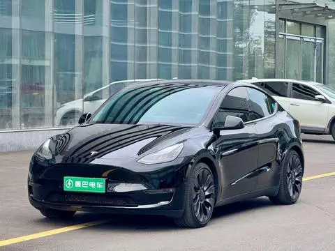 Tesla Model Y 2022 — фото 1