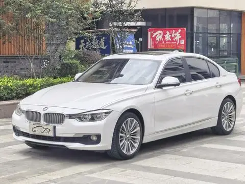 BMW 3 Series 2019 — фото 1