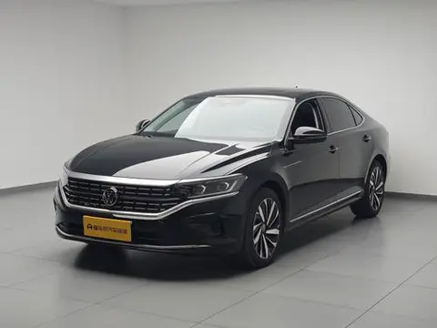 Volkswagen Passat 2024