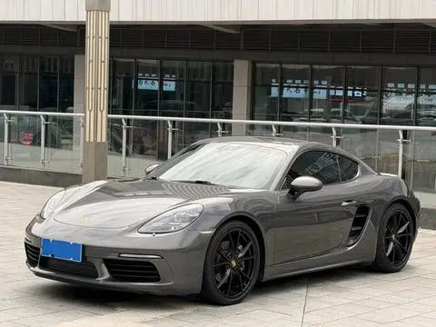 Porsche 718 2016