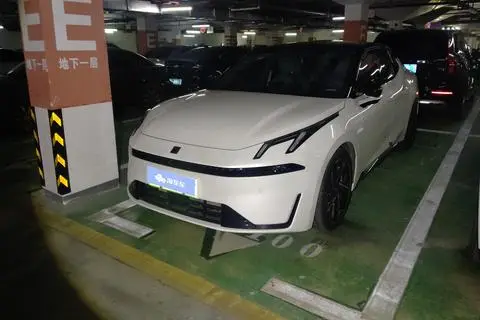 Lynk & Co 07 EM-P 2024