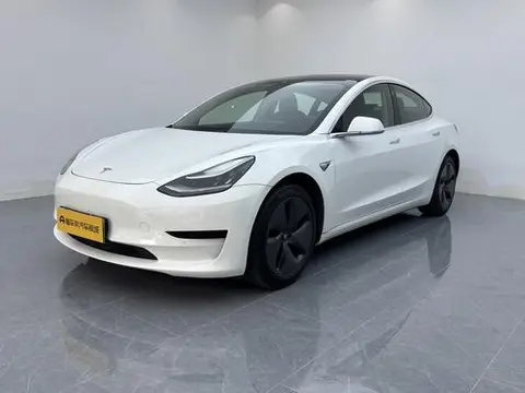 Tesla Model 3 2019 — фото 1