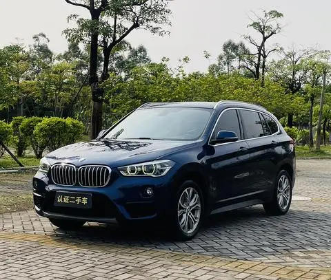 BMW X1 2018 — фото 1