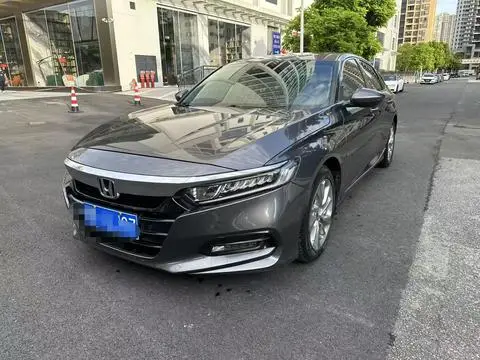 Honda Accord 2018 — фото 1