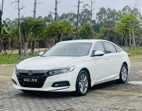 Honda Accord 2021 — фото 1