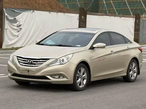 Hyundai Sonata 2011