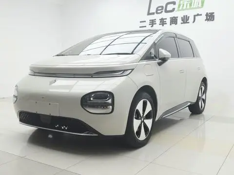 Baojun 云朵 2023