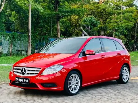 Mercedes-Benz B-Class 2012
