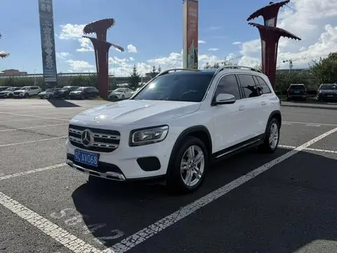 Mercedes-Benz GLB 2021 — фото 1