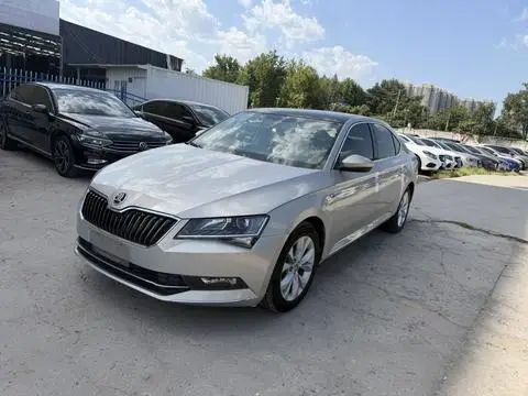 Skoda Superb 2019