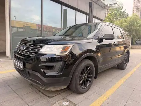Ford 探险者 2016