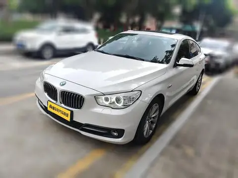 BMW 5 Series GT 2015 — фото 1