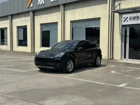 Porsche Macan 2016