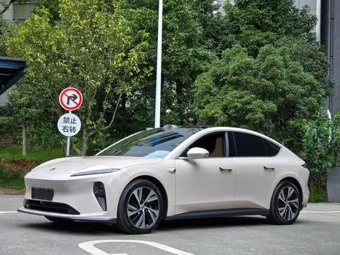 NIO ET5 2022