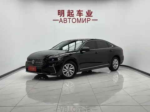 Volkswagen Passat 2023