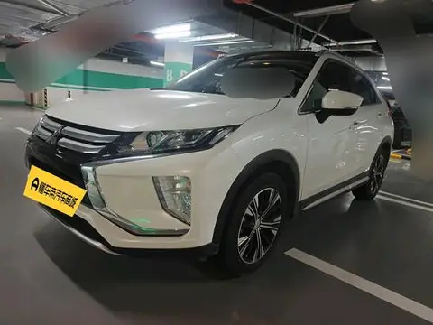 Mitsubishi 奕歌 2021